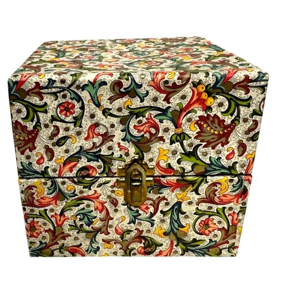 Dillard's 1998 "Sleigh Santa" Hand Painted Signed Christmas Ornament-NEW! - Picture 4 of 5